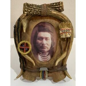 Vtg Resin Deer Antler Native American Indian Bone Photo Picture Frame 4” X 6”